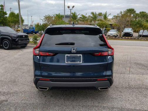 2026 Honda CR-V Hybrid Sport-L FWD