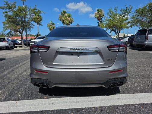2021 Maserati Ghibli Base
