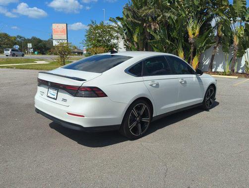2023 Honda Accord Hybrid Base