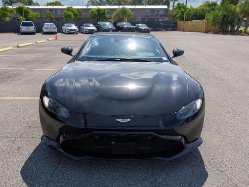 2022 Aston Martin Vantage F1 Edition