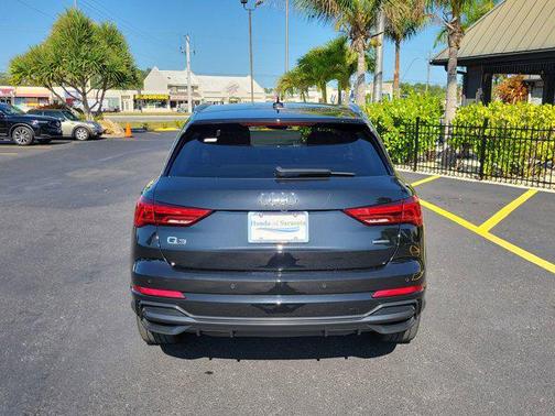 Mythos Black Metallic 2022 Audi Q3 45 S line Premium Plus
