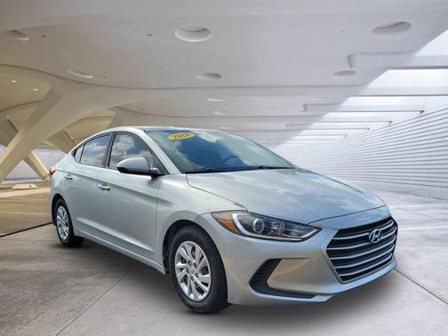 Symphony Silver 2018 Hyundai ELANTRA SE