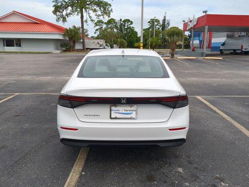 2025 Honda Accord LX 1.5T