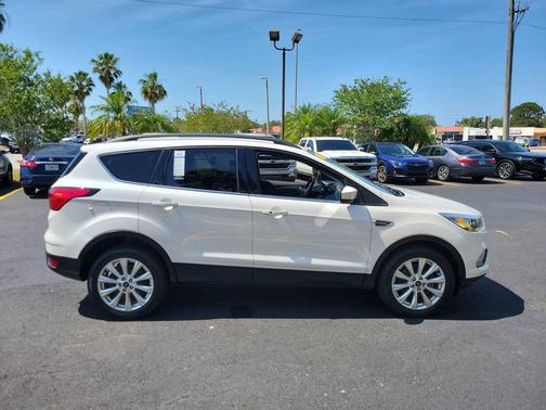 White Platinum 2019 Ford Escape SEL