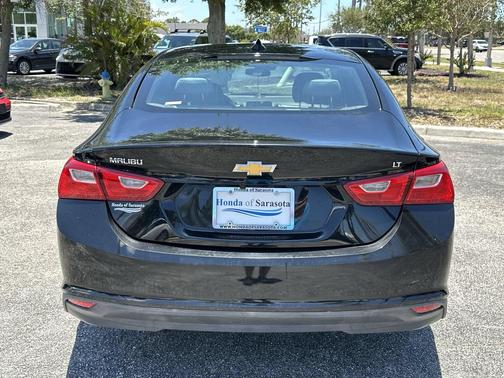 Mosaic Black Metallic 2023 Chevrolet Malibu FWD 1LT
