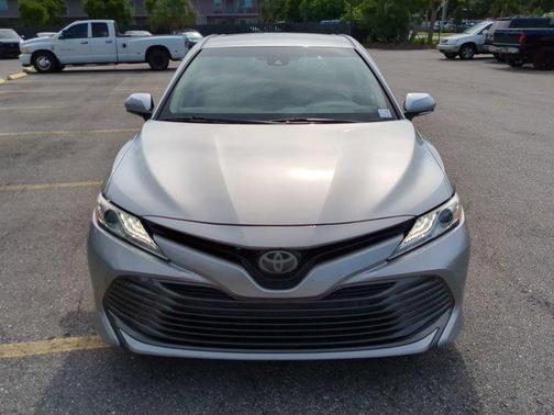 2018 Toyota Camry XLE