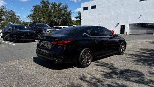 2025 Nissan Altima SR FWD