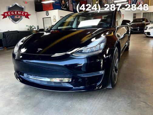 2019 Tesla Model 3 Standard Range Plus
