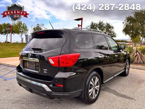 2018 Nissan Pathfinder SL