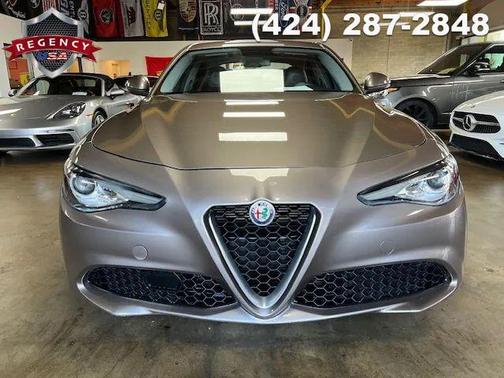 2019 Alfa Romeo Giulia Base