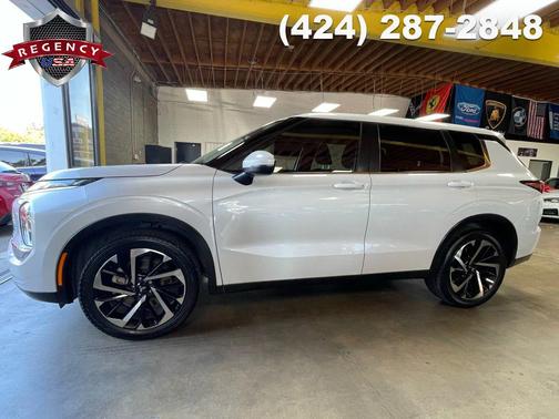 2022 Mitsubishi Outlander ES 2.5 2WD