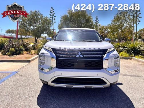 White Diamond 2022 Mitsubishi Outlander SP