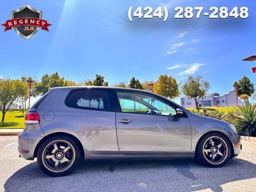 2013 Volkswagen Golf Base