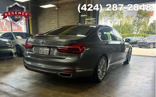 2016 BMW 740 740i Sedan 4D