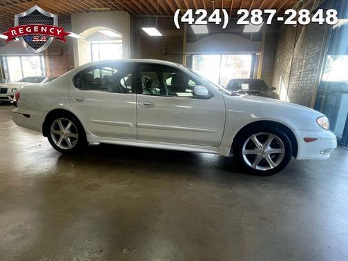 2002 INFINITI I35 Luxury