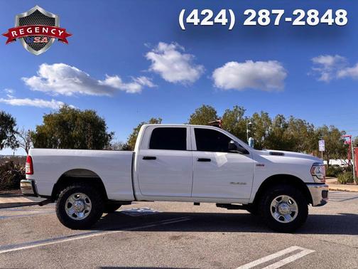 2021 RAM 2500 Tradesman Crew Cab 4x4 6'4' Box