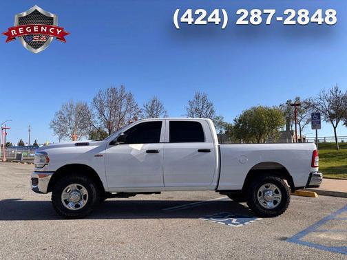 2021 RAM 2500 Tradesman Crew Cab 4x4 6'4' Box