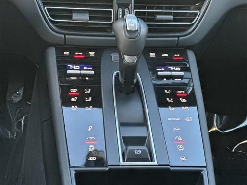 2023 Porsche Macan GTS