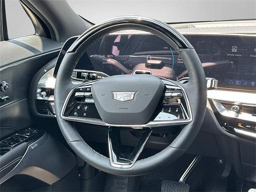 2025 Cadillac LYRIQ Luxury w/1SD