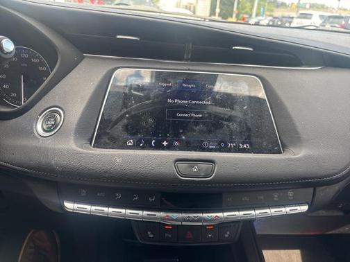 2023 Cadillac XT4 Luxury
