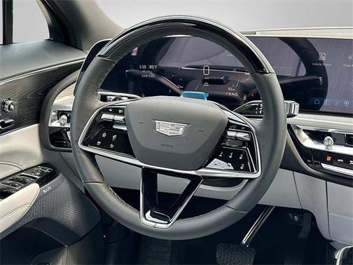 2025 Cadillac LYRIQ Sport w/1SJ