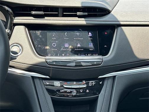 2025 Cadillac XT6 Luxury AWD