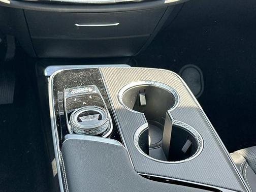 2025 Cadillac LYRIQ Luxury