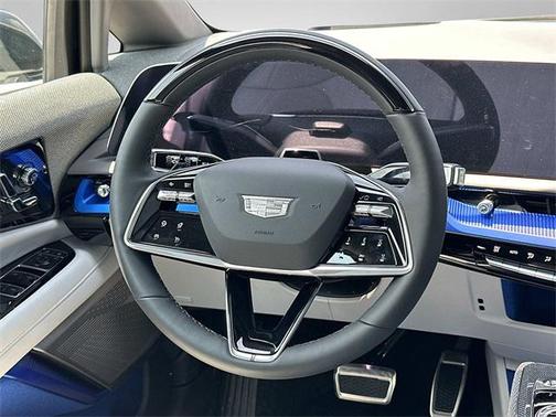 2025 Cadillac OPTIQ Sport 2 AWD
