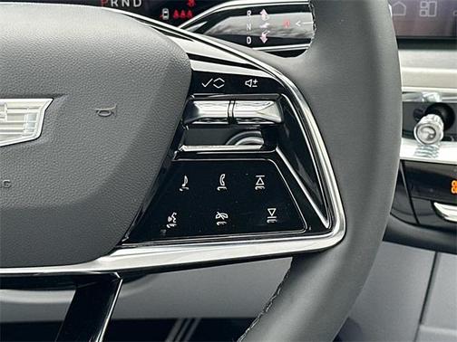 2025 Cadillac LYRIQ Luxury w/1SC