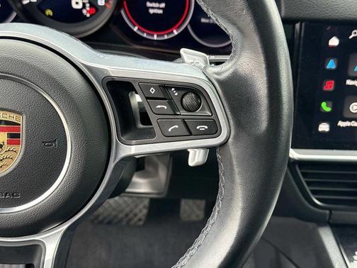 2022 Porsche Cayenne Platinum Edition