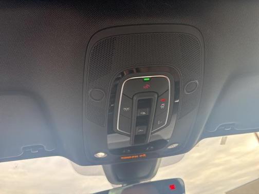 2022 Audi Q5 45 S line Premium Plus