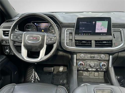 2021 GMC Yukon XL SLT