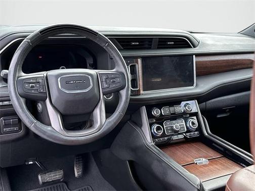 2024 GMC Yukon XL Denali Ultimate