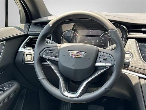2025 Cadillac XT6 Luxury AWD