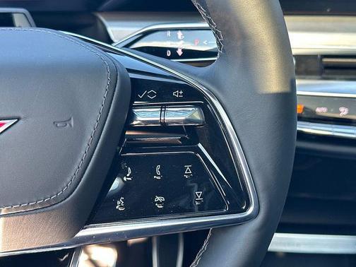 2026 Cadillac LYRIQ V