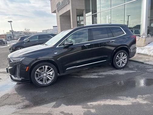 2023 Cadillac XT6 Premium Luxury AWD