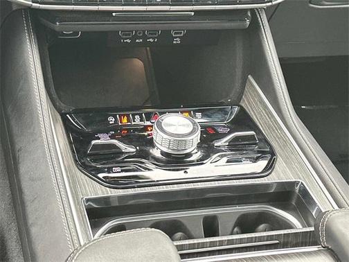 2024 Jeep Wagoneer L Series III 4x4