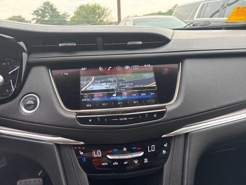 2017 Cadillac XT5 Premium Luxury