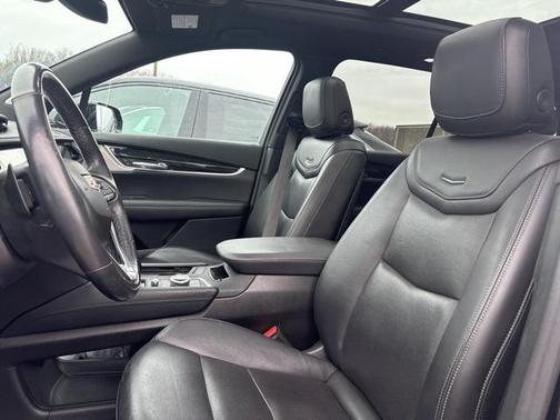 2021 Cadillac XT6 Premium Luxury AWD