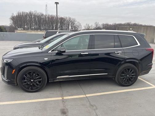 2021 Cadillac XT6 Premium Luxury AWD