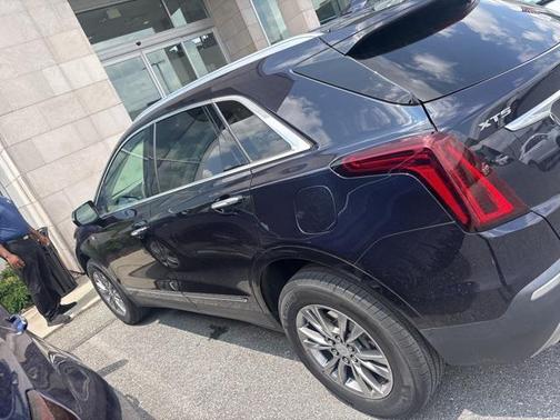 2021 Cadillac XT5 Premium Luxury