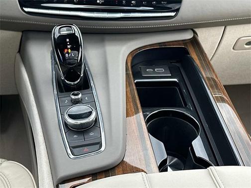 2023 Cadillac Escalade Premium Luxury Platinum