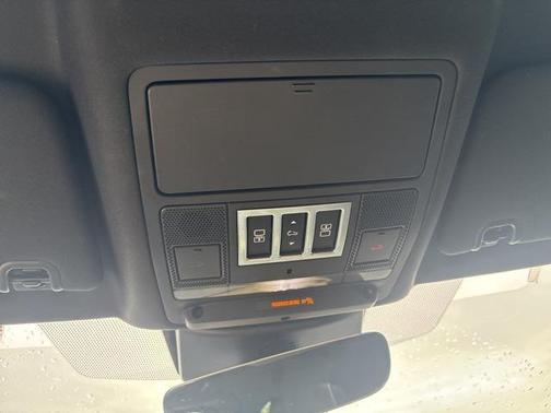 2018 Land Rover Discovery HSE LUXURY