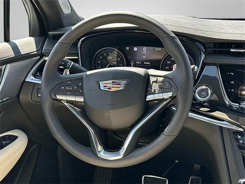 2025 Cadillac XT6 Sport AWD