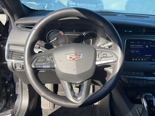 2022 Cadillac XT4 Sport