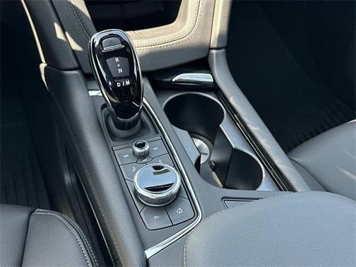 2025 Cadillac XT6 Luxury AWD