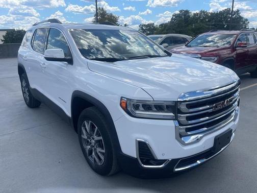 2022 GMC Acadia AWD SLT