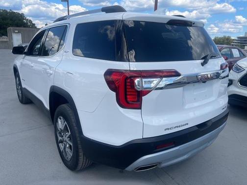 2022 GMC Acadia AWD SLT