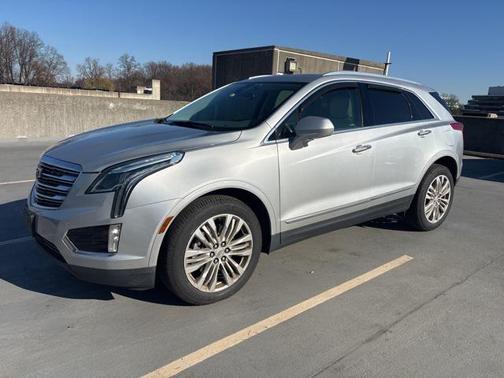 2017 Cadillac XT5 Premium Luxury