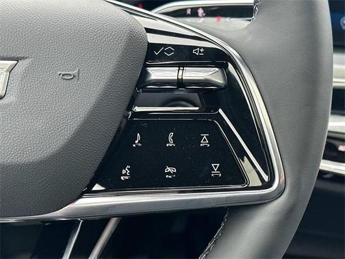 2025 Cadillac LYRIQ Sport w/1SJ